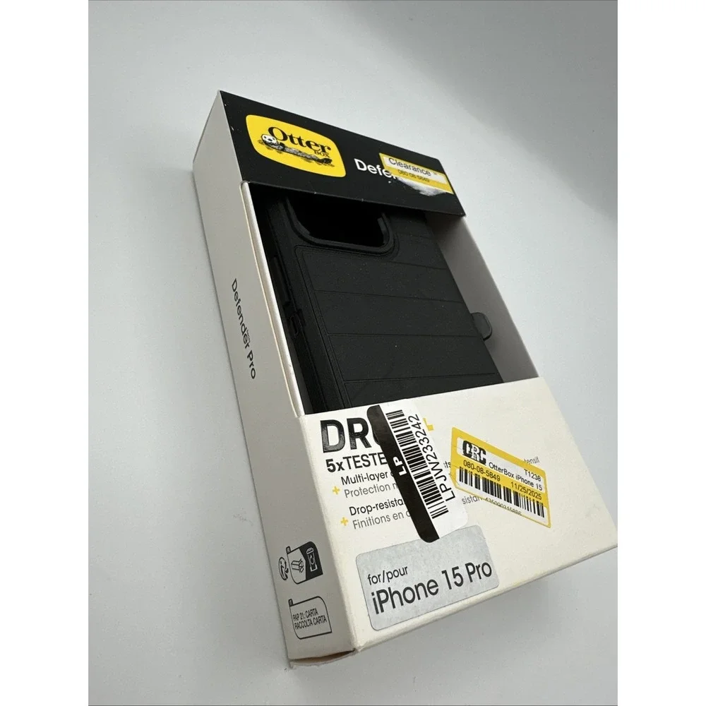 OtterBox Defender Pro Series Case &‎ Belt Holster for Apple iPhone 15 Pro, Black